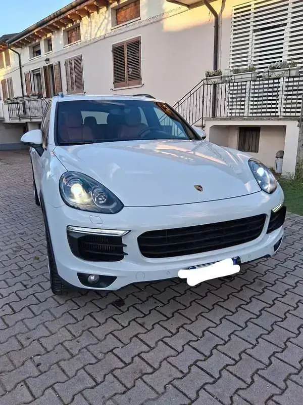 Usata Porsche Cayenne 250 CV (183 kW) 2016 SUV