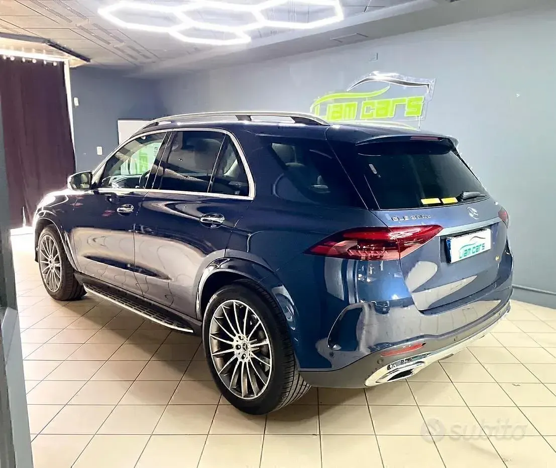 Usata Mercedes GLE300 AMG Line Premium Plus 269 CV (197 kW) 2024 Blu SUV