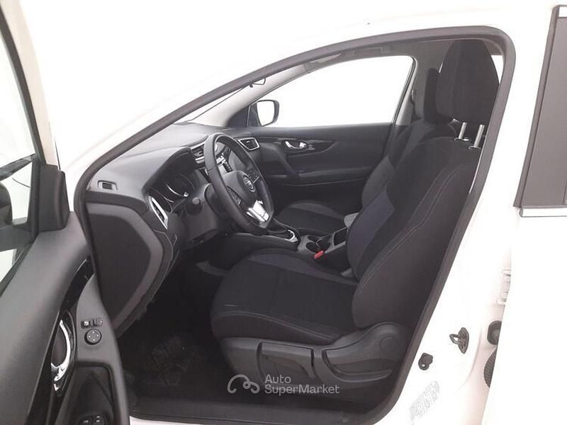 Usata Nissan Qashqai 116 CV (85 kW) 2019 Bianco SUV