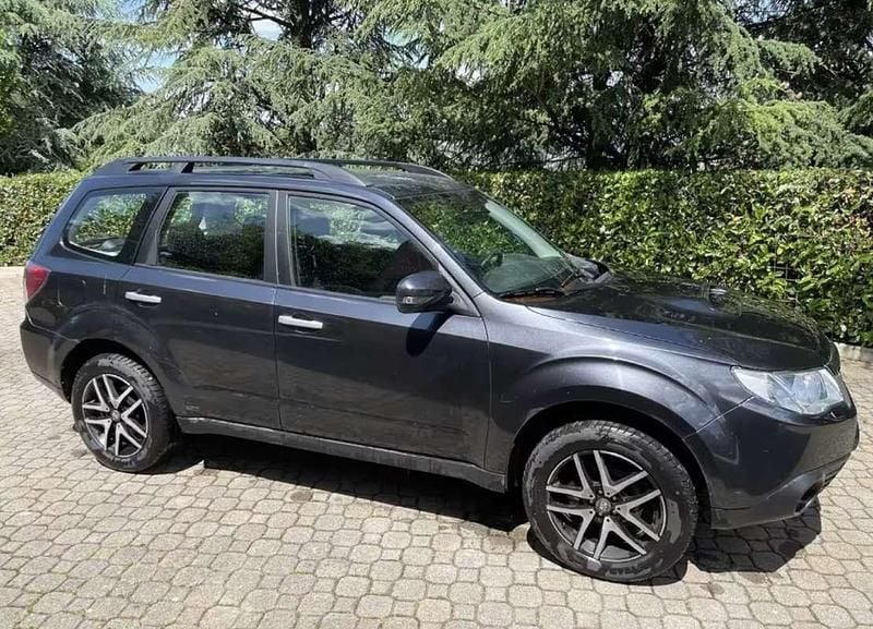 Usata 2013 Subaru Forester Exclusive+ SUV | 4100 € (Super prezzo) - Immagine 1/4
