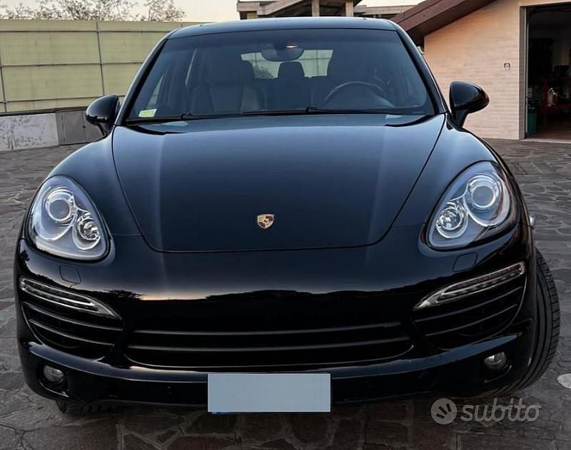 Usata Porsche Cayenne 245 CV (180 kW) 2012 Nero SUV