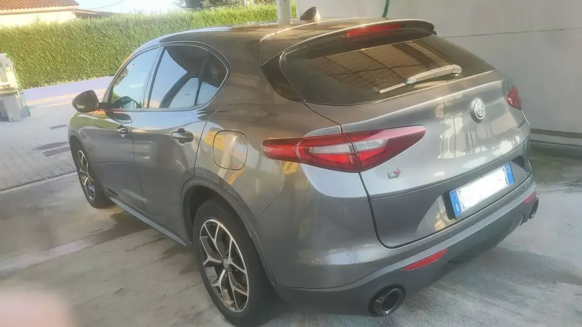 Usata Alfa Romeo Stelvio Super 150 CV (110 kW) 2018 SUV