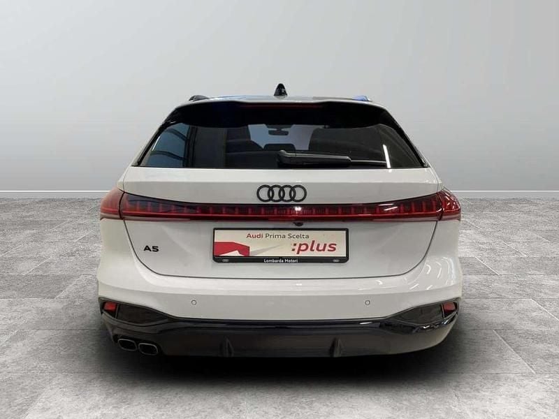 Usata Audi A5 S-Line 204 CV (150 kW) 2025 Bianco ghiacciaio metallizzato Station wagon