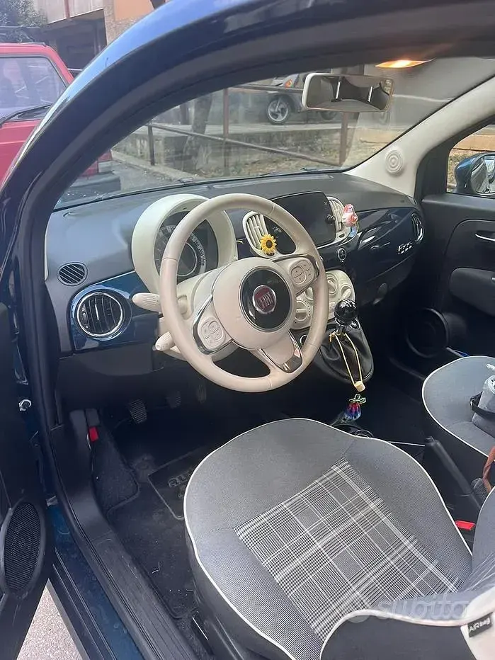 Usata Fiat 500 Lounge 84 CV (61 kW) 2020 Berlina