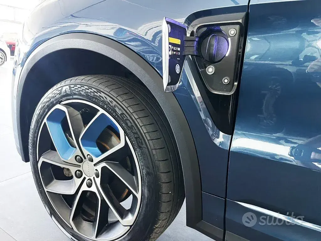 Usata Lynk & Co 01 179 CV (131 kW) 2024 Blu SUV
