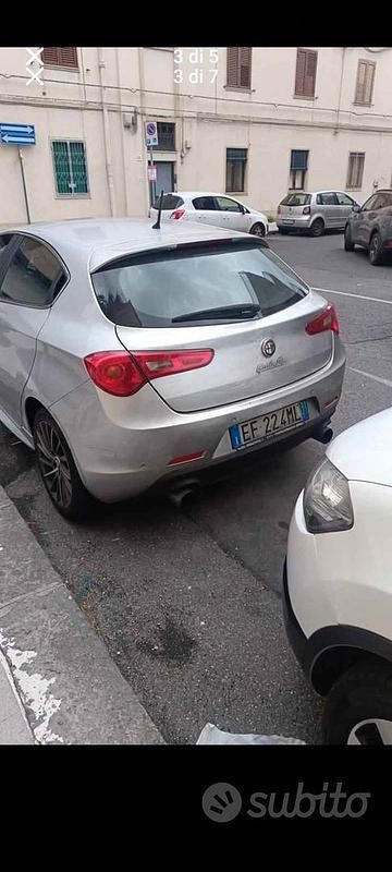 Brugt Alfa Romeo Giulietta 170 HK (125 kW) 2010 Grå Sedan