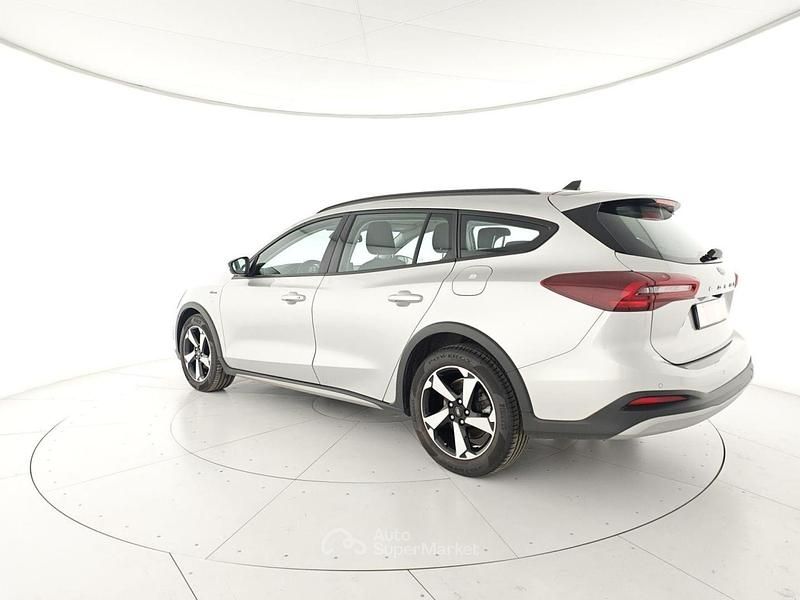 Usata Ford Focus Active 120 CV (88 kW) 2023 Argento Station wagon