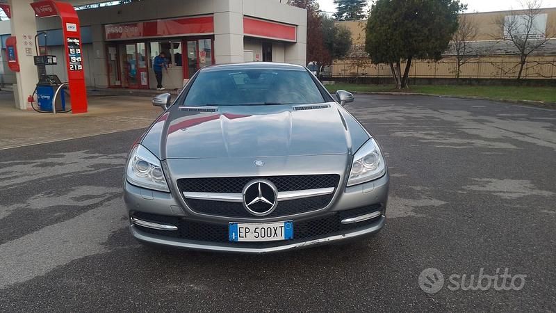 Usata Mercedes SLK200 184 CV (135 kW) 2013 Grigio Cabrio