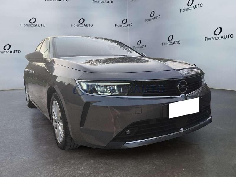 Usata Opel Astra Edition 110 CV (80 kW) 2023 Grigio Berlina