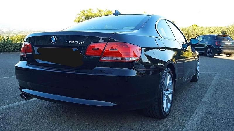 Usata BMW 330 272 CV (200 kW) 2006 Coupé