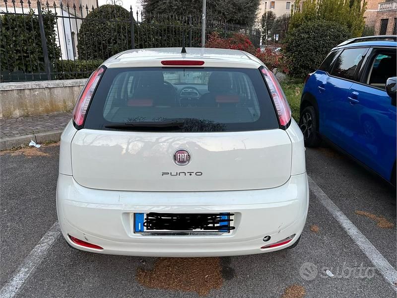 Usata Fiat Grande Punto 2012 Bianco Utilitaria
