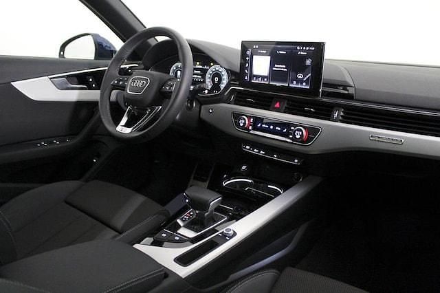 Usata Audi A4 S-Line 204 CV (150 kW) 2024 Blu/azzurro Station wagon