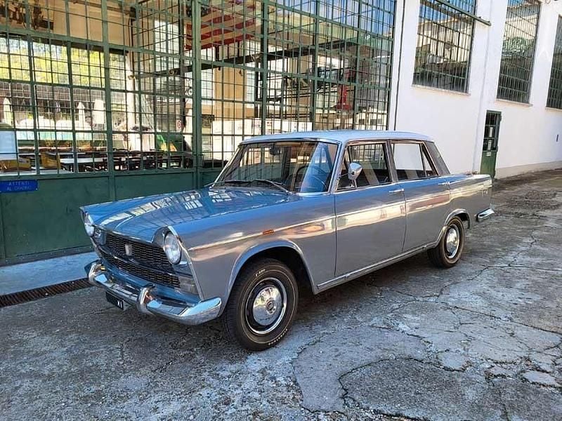 Usata Fiat 2100 82 CV (60 kW) 1960 Grigio Berlina