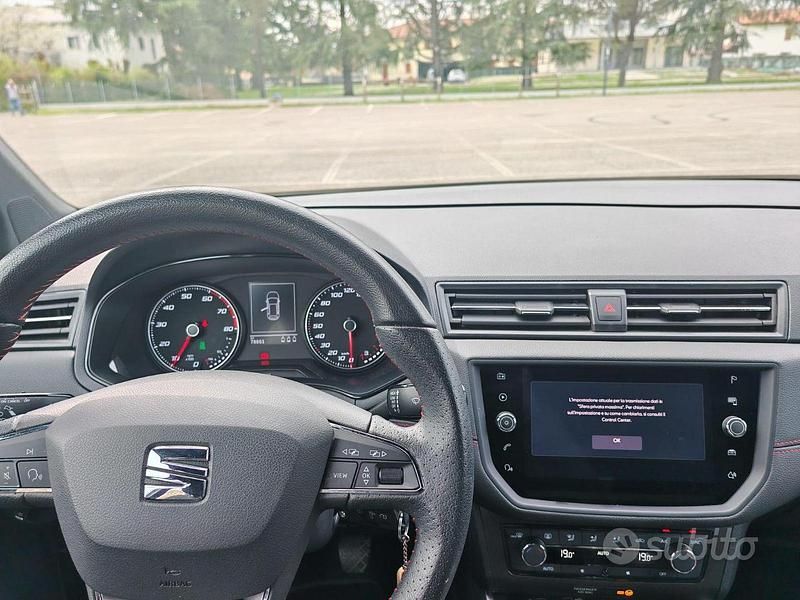 Usata Seat Arona FR 90 CV (66 kW) 2020 Nero SUV