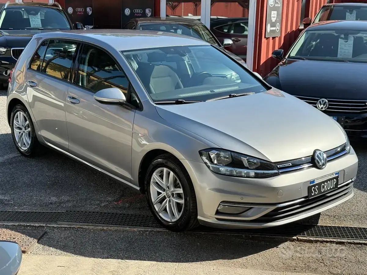 Usata VW Golf VIII Executive 131 CV (96 kW) 2020 Other Berlina