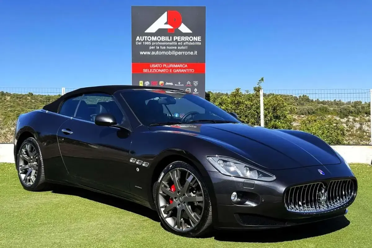 Usata Maserati GranCabrio 450 CV (330 kW) 2017 Nero carbonio Cabrio