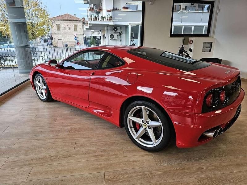 Usata Ferrari 360 400 CV (294 kW) 2000 Rosso Coupé