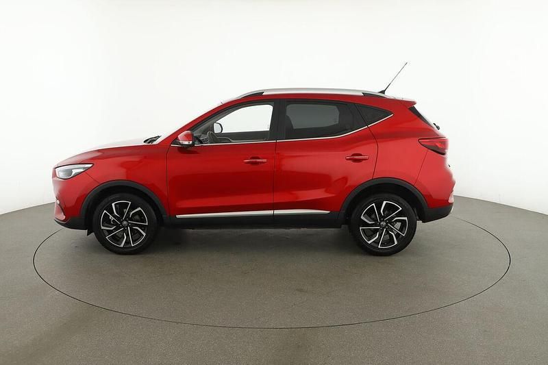 Usata MG ZS Luxury 106 CV (77 kW) 2025 Rosso SUV