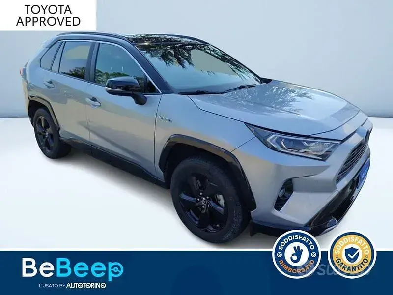 Begagnad Toyota RAV4 Hybrid Style 218 HK (160 kW) 2019 Grå SUV