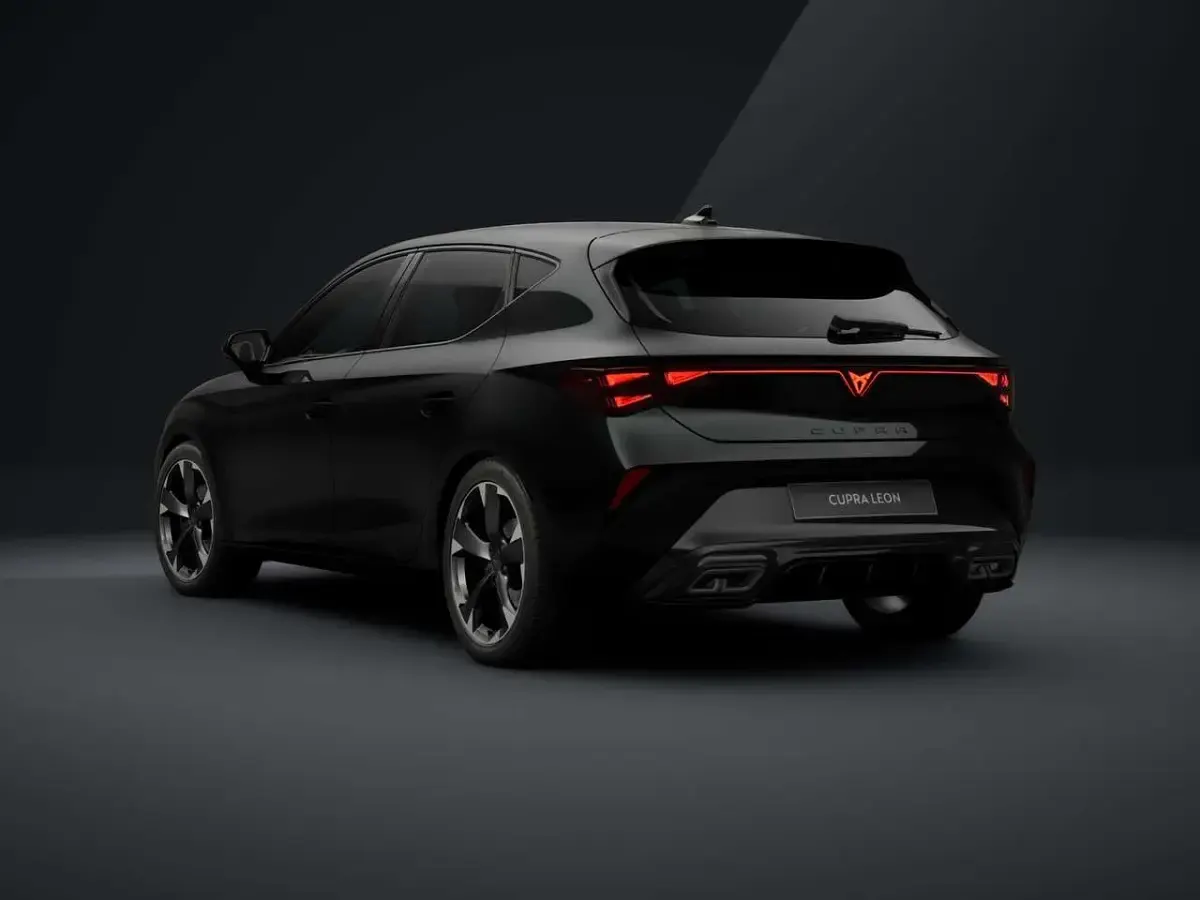 Nuova Cupra Leon 150 CV (110 kW) 2026 Nero midnight Berlina