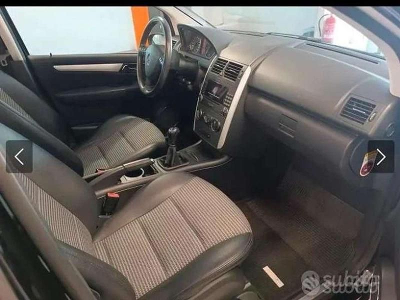 Usata Mercedes A150 Avantgarde 95 CV (69 kW) 2008 Nero Monovolume