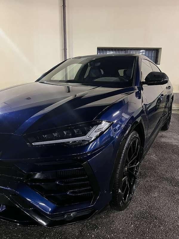 Usata Lamborghini Urus 650 CV (478 kW) 2019 SUV