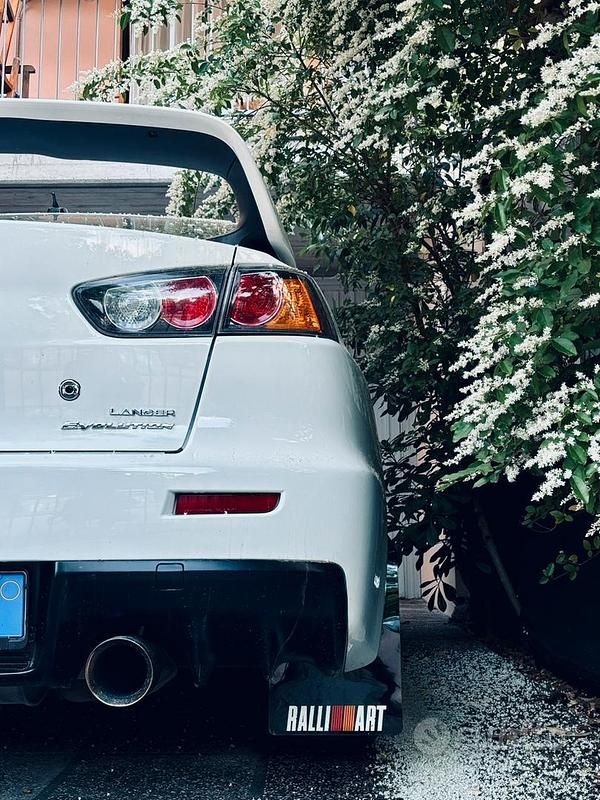 Occasion Mitsubishi Lancer Evolution 295 ch (216 kW) 2008 Berline