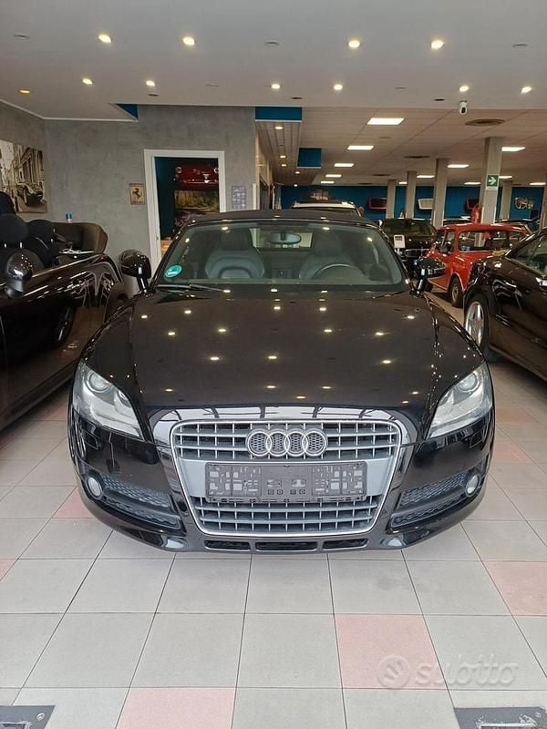 Usata Audi TT Roadster 160 CV (117 kW) 2009 Nero Cabrio