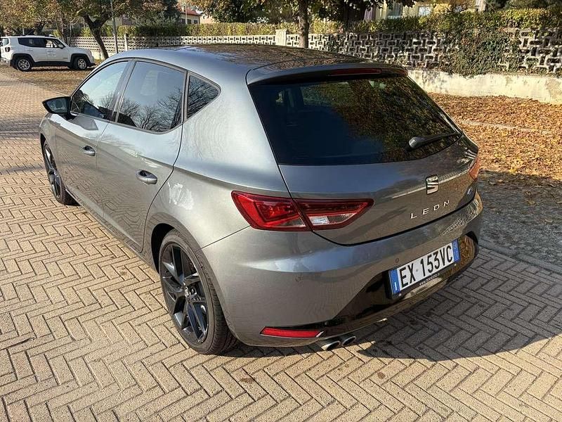 Usata Seat Leon FR 184 CV (135 kW) 2014 Berlina