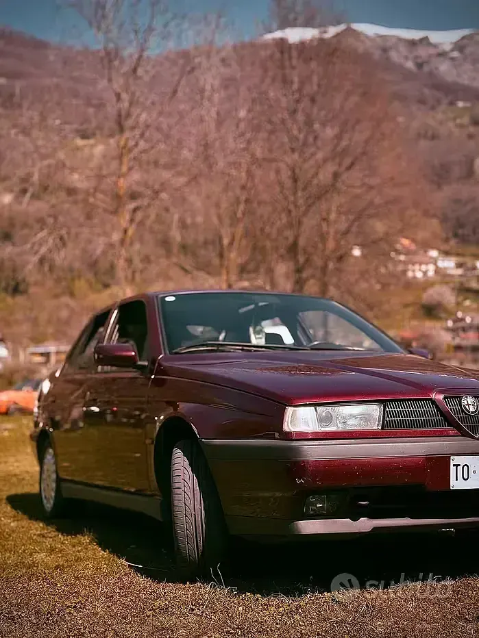 Usata Alfa Romeo 155 126 CV (92 kW) 1992 Berlina