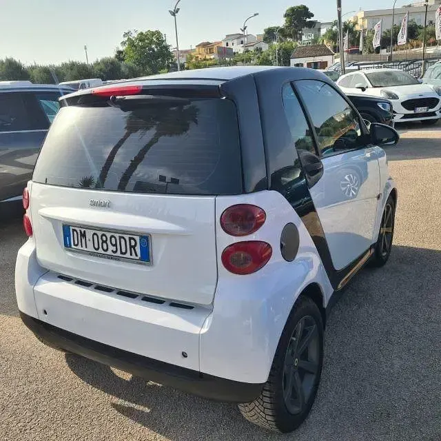 Usata Smart ForTwo Coupé Pulse 70 CV (51 kW) 2007 Bianco Coupé