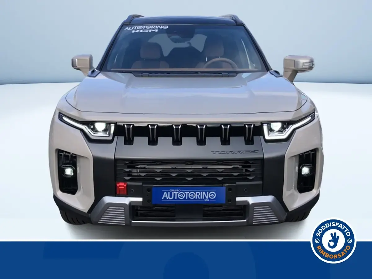 Usata KGM Torres 204 CV (150 kW) 2025 Beige metallizzato SUV