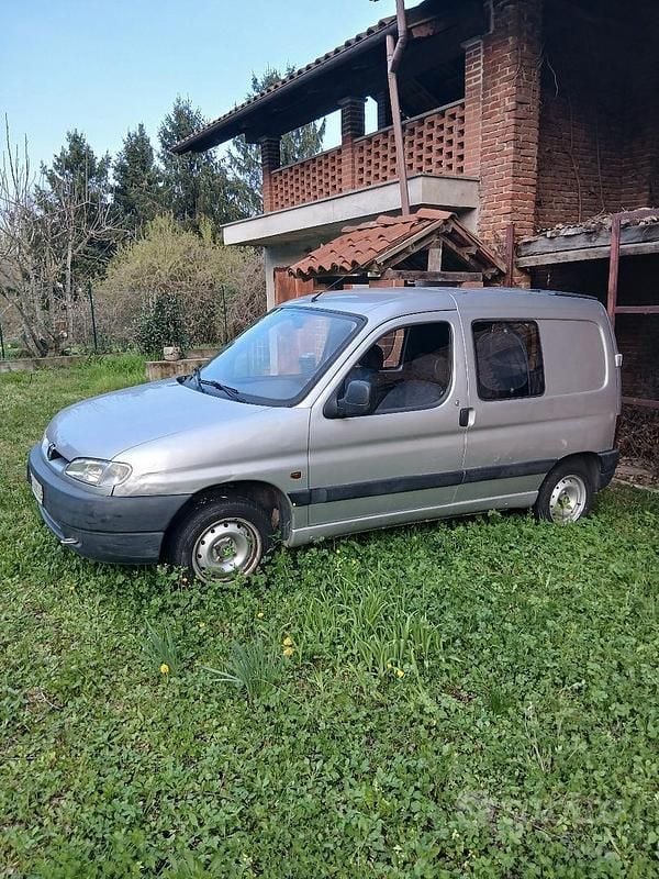 Gebraucht Peugeot Partner 70 PS (51 kW) 1998 Van / Kleinbus