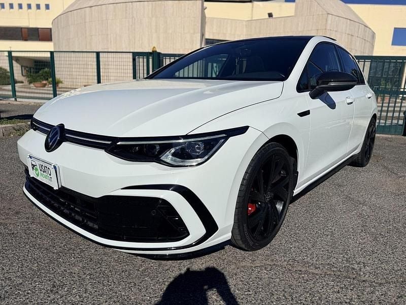 Usata VW Golf VIII R 130 CV (95 kW) 2022 Nero Berlina