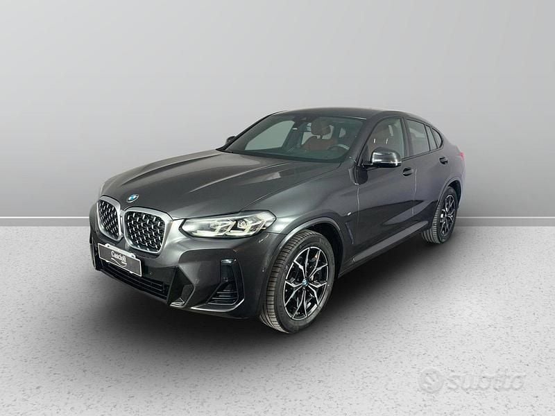 Nero Usata 2022 BMW X4 Comfort Edition SUV | 45.900 € (Cara) - Immagine 1/4