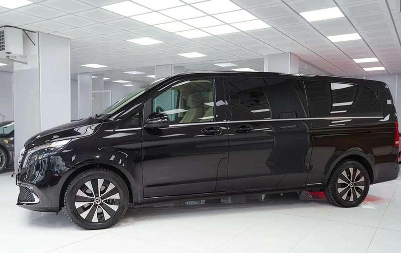 Usata Mercedes V250 163 CV (119 kW) 2024 Other Monovolume