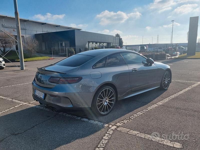 Usata Mercedes 220 Premium 194 CV (142 kW) 2019 Coupé