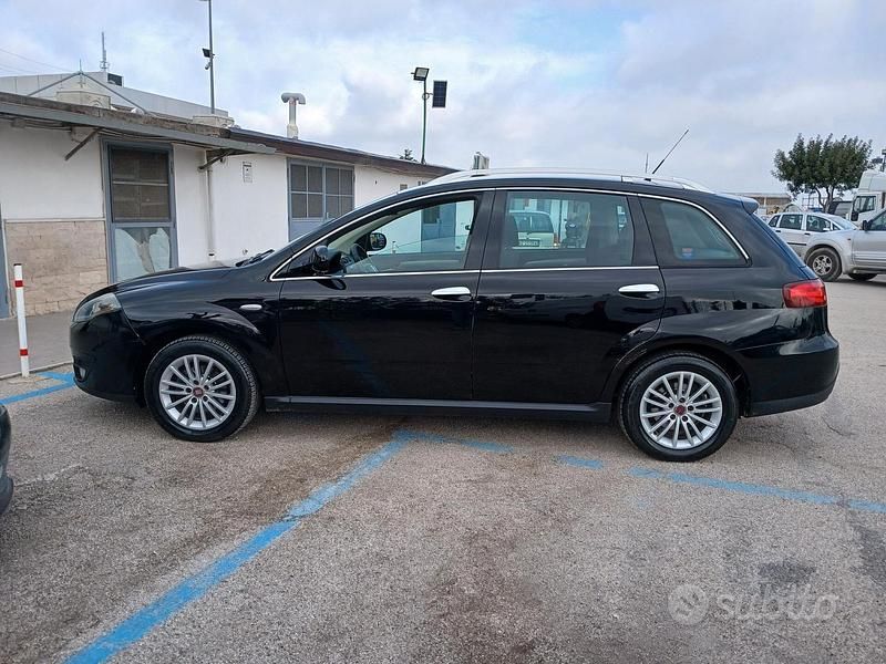 Usata Fiat Croma Emotion 150 CV (110 kW) 2009 Nero Station wagon
