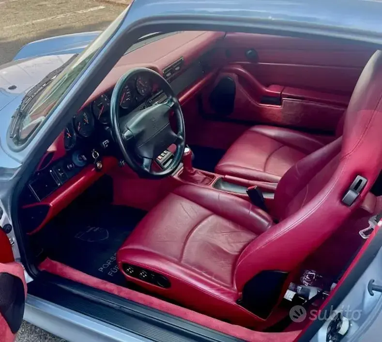 Usata Porsche 993 286 CV (210 kW) 1996 Grigio Coupé