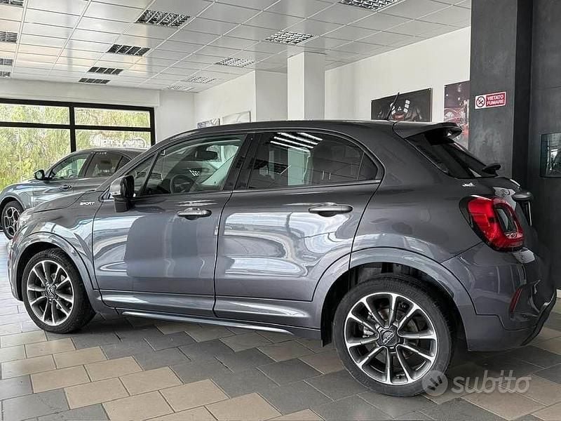 Begagnad Fiat 500X Sport 120 HK (88 kW) 2023 Grå SUV