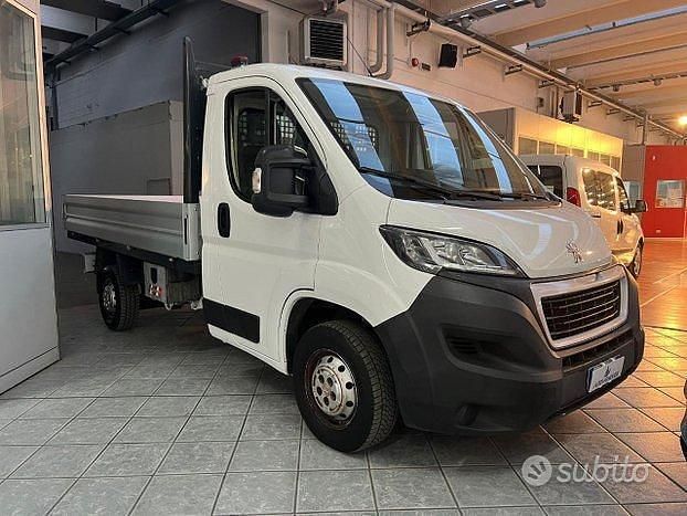 Usata Fiat Ducato 131 CV (96 kW) 2019 Grigio Furgone