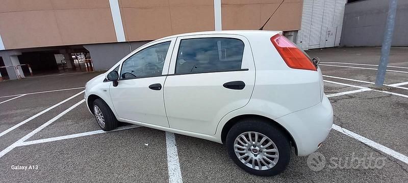 Usata Fiat Grande Punto 2009 Utilitaria