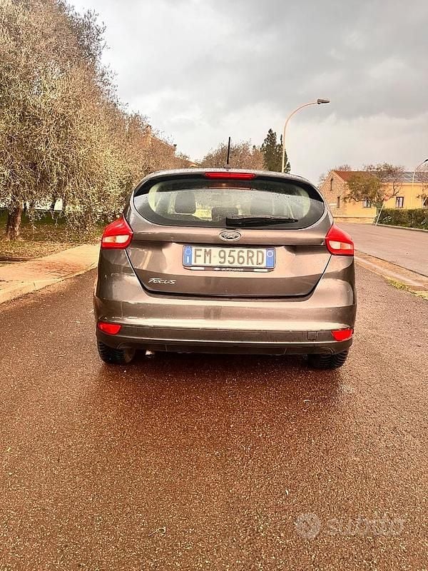 Usata Ford Focus Business Edition 95 CV (69 kW) 2018 Grigio Berlina