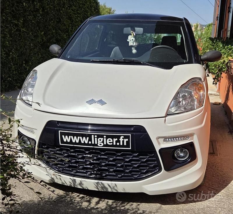 Usata 2015 Ligier JS50 Due volumi | 6000 € (Buon prezzo) - Immagine 1/4