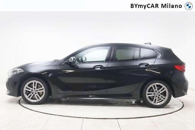 Usata BMW 120 Advantage 178 CV (130 kW) 2022 Melbourne rot metallizzato Utilitaria