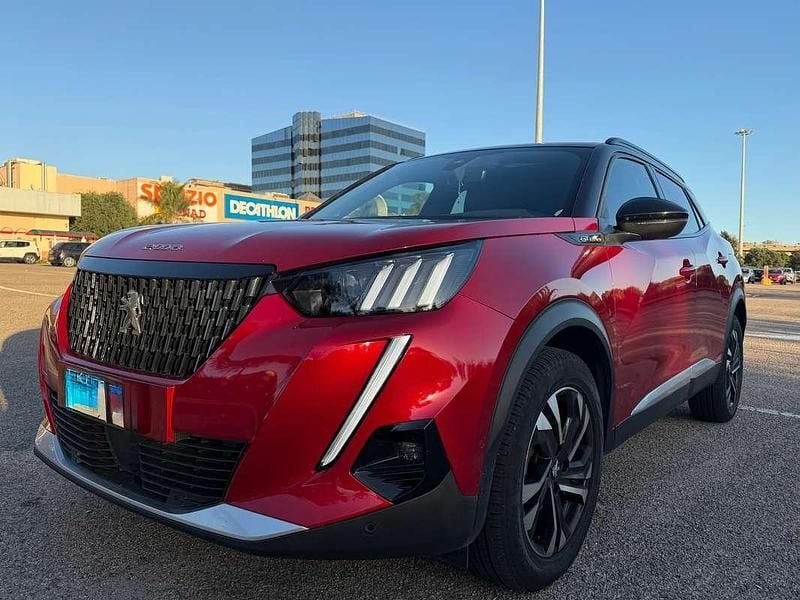 Usata 2020 Peugeot 2008 GT-line SUV | 16.300 € (Cara) - Immagine 1/4