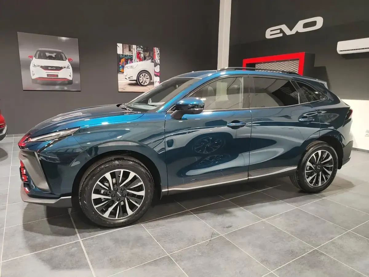 Nuova EVO Evo 6 174 CV (127 kW) 2026 Verde SUV