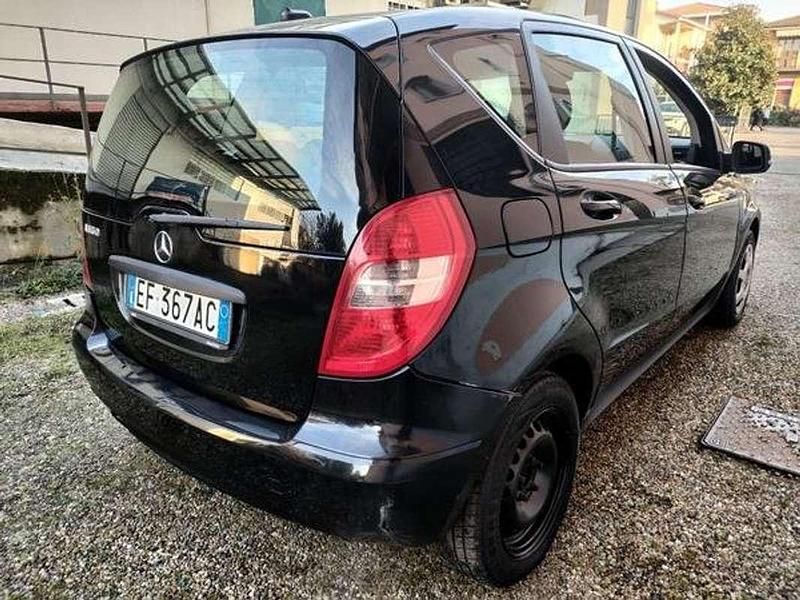 Usata Mercedes A160 Elegance 95 CV (69 kW) 2010 Nero Monovolume