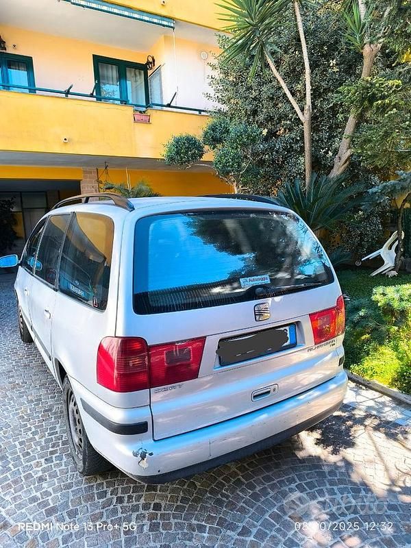 Usata Seat Alhambra 115 CV (84 kW) 2002 Grigio Monovolume