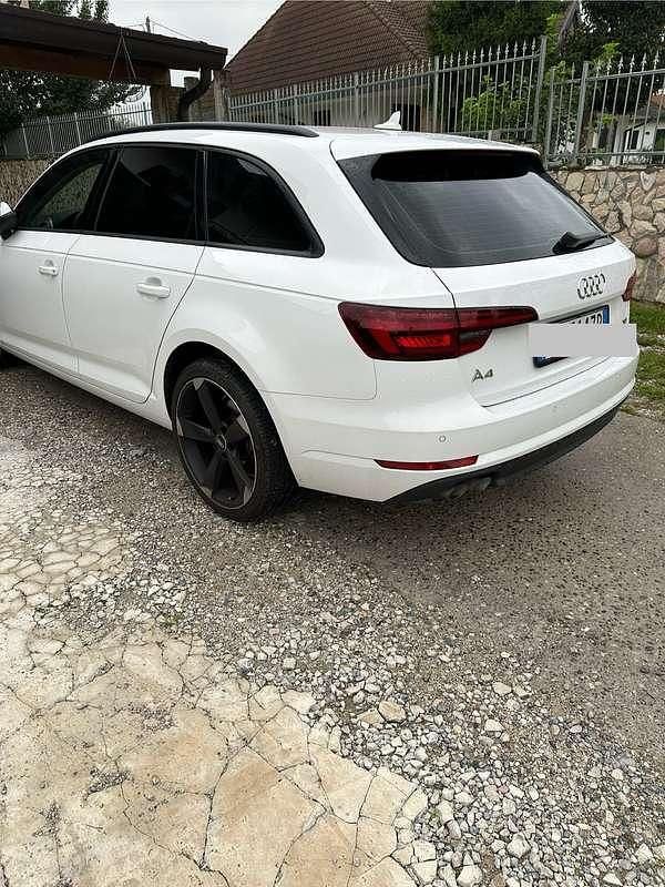 Usata Audi A4 Business 190 CV (139 kW) 2018 Station wagon